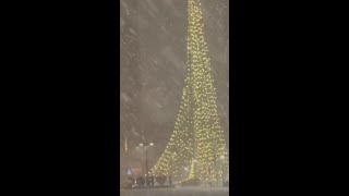Snowstorm pounds Rochester, New York