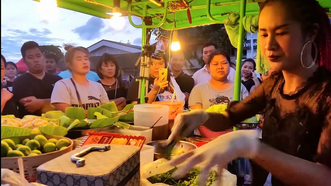 #ยำ1ล้านวิว เจ้​เบียร์​ป้ากบ #เจ้เบียร์คนละยำ แซบปากเปิด Yum​Spicy​ seafood​ Salad​by #Missbeer​