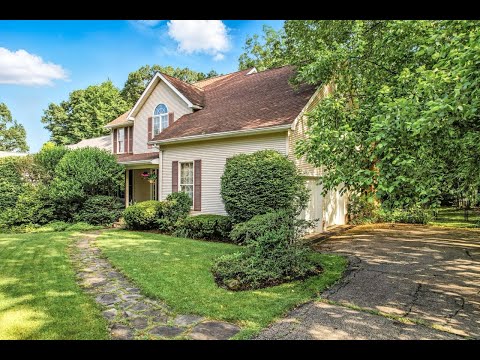 1091 Foxwood Dr, Hermitage, PA home video tour