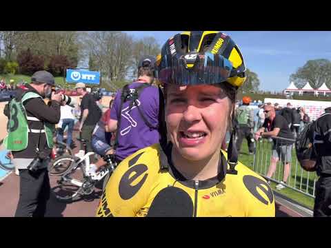 Video: Chantal Blaak gewinnt Omloop Het Nieuwsblad der Frauen nach einem Solo-Angriff