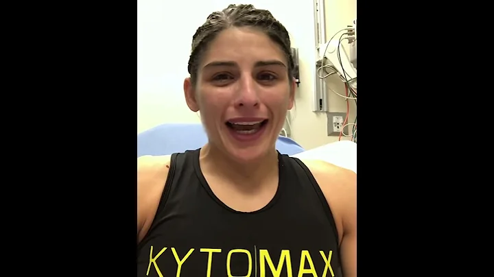 Julia "Raging Panda" Avila shows off her dislocate...