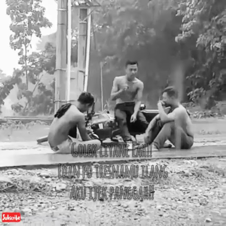 Story wa terbaru 2020 versi hujan sambil ngopi