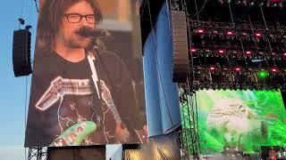 Weezer - A Little Bit Of Love Live @ FirenzeRocks 22/06/16