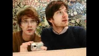 Love is No Big Truth - Kings of Convenience