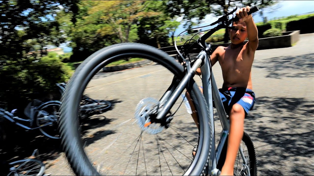ACAMPAMENTO NAS FERIAS E ROLE DE BIKE NO JAPÃO ‹ Yuji Angelotti ›