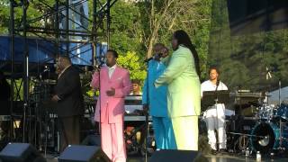 Encore Performs The Dells Classic \