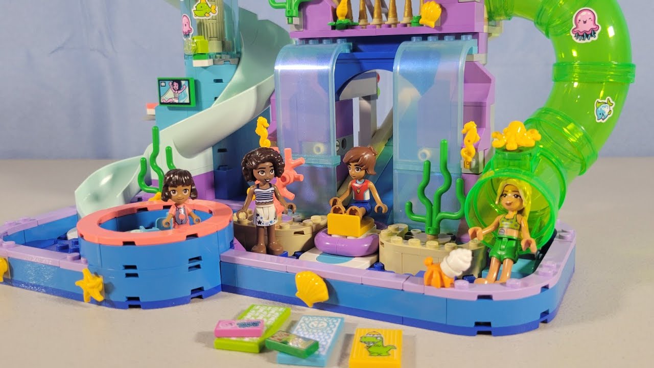Splash time! | LEGO Friends Heartlake City Water Park Build and review Part 1