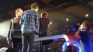 Zouis and Harry & beginning of Little White Lies (24.05.14)