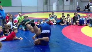 Alexander Karelin acrobatics