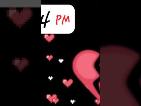 فتاة تغني وردة على وردة 