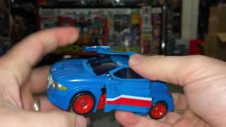 How to transform Transformers generations thrilling 30 Skids robot to car and back