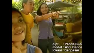 Dokar Tresna (WIDI WIDIANA & SRI DIANAWATI) Karya Pande Sudana