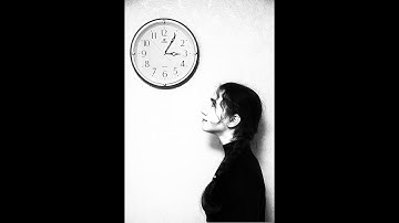 Remove / Hide Clock from Taskbar Windows 11