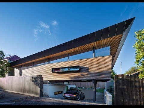 Video: Diseño moderno exigente para la extensión de la casa de dos niveles en Australia