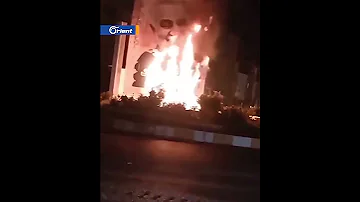 حرق صورة قاسم سليماني في مدينة دهكلان الإيرانية 