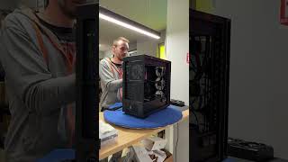 Сглобяване на PC за ПОД МИНУТА ft. DeepCool 😎🎮 #desktopbg #deepcool #grigs #gaming #gamer #pcbuild