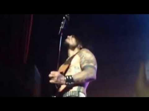 Dave Navarro and DJ Skribble perform live at The Pawn Shop Lounge