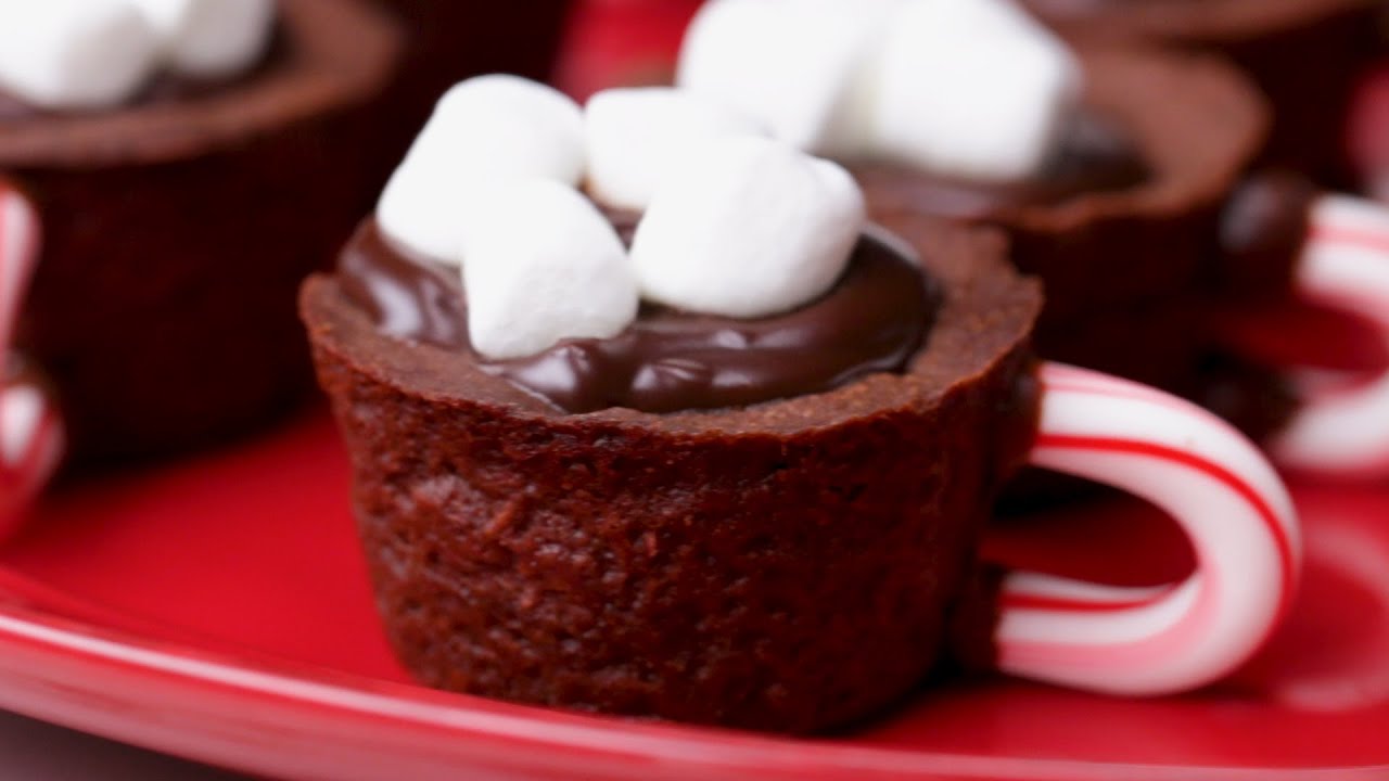 The Polar Express Inspired Hot Chocolate Cookie Mugs Recipe • Tasty