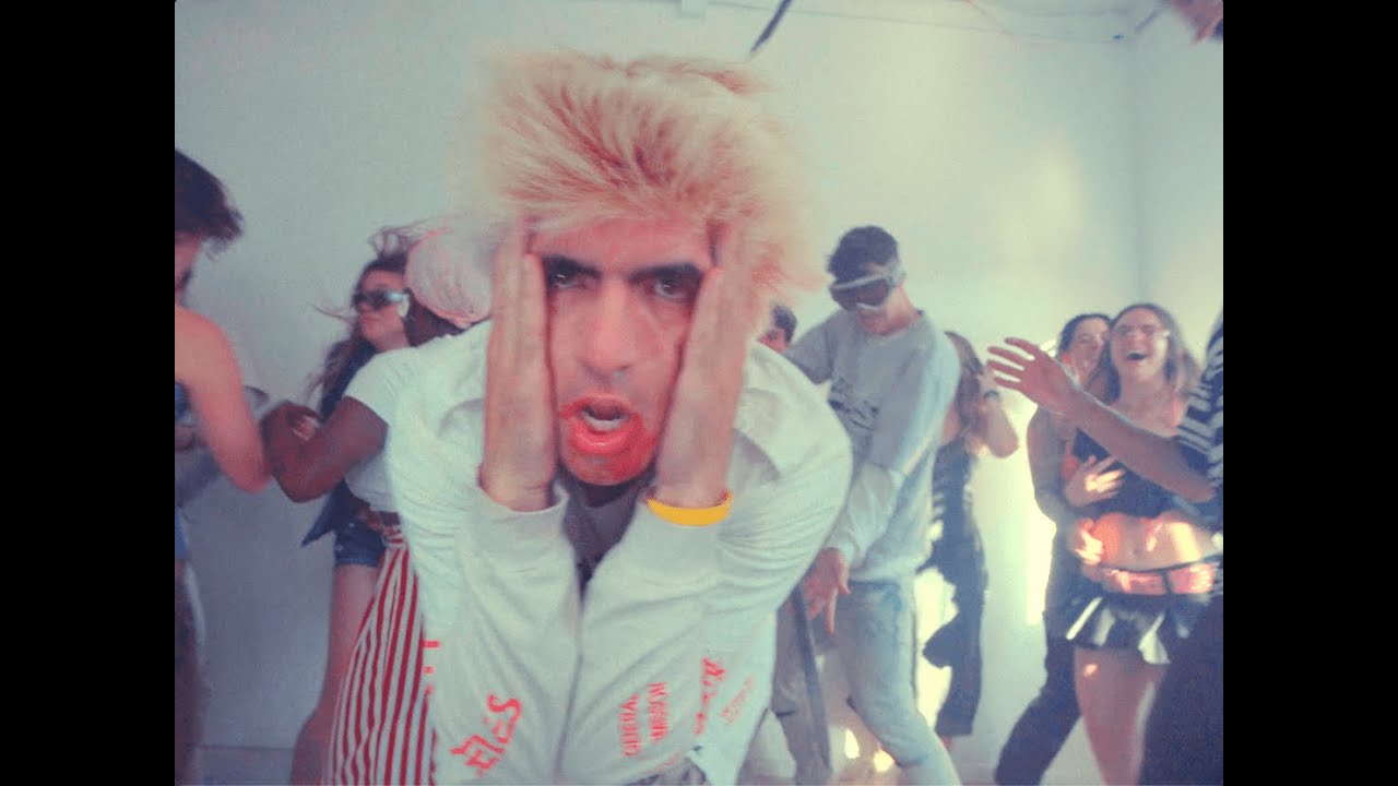 keni can fly - pritty&petty (official video)