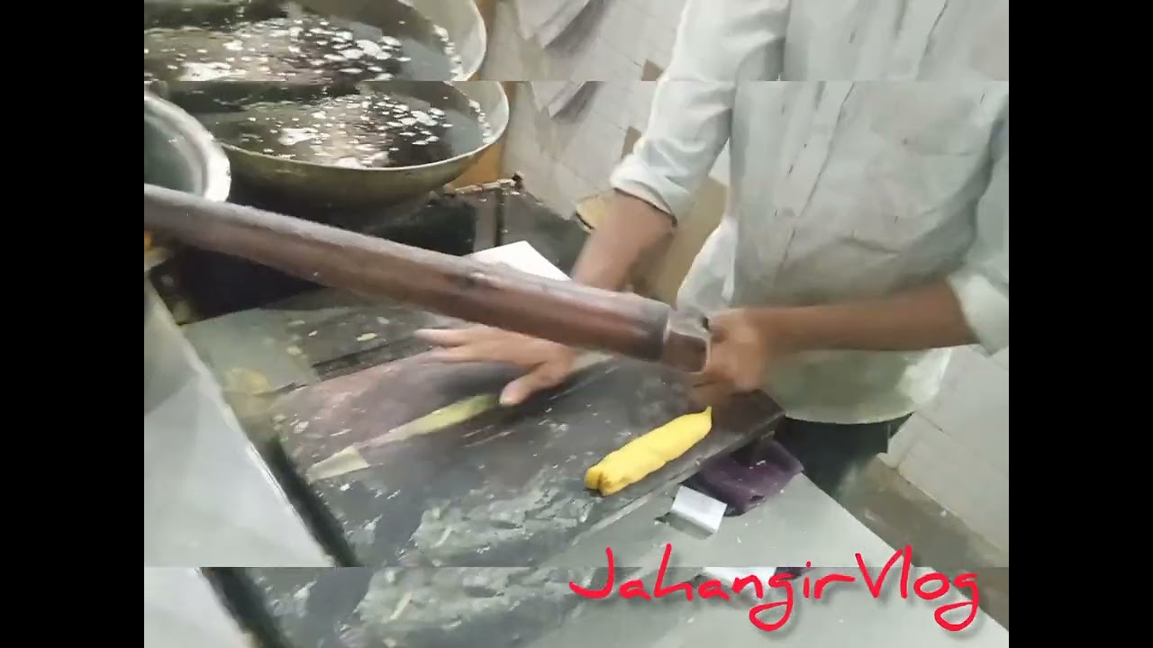 Gujarati Gathiya Fafda Kathiyawad style in Surat | 
