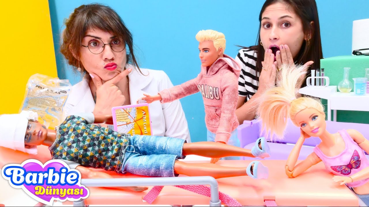 Barbie Ailesi. Olamaaaz! Ken park yeri için kavga ediyor. Barbie oyunları