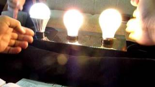 LED電球と電球型蛍光灯、そして白熱電球の違いとは？【熱編】
