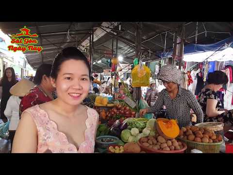Video Tuyên dương lòng tốt trao quà 1000$ cho chị Thắm bán... - youtube