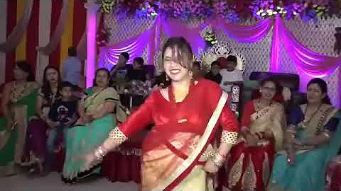 " Lo chali main apni devar ki barat leke " wedding dance