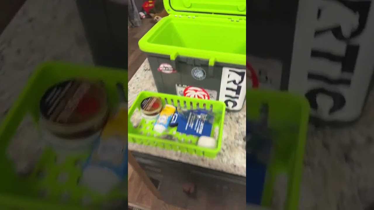 The BEST lunchbox you'll ever own!