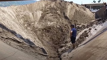 Relaxing Sounds with a Barge Unloading Cobblestones #sand #ship #funny #satisfying