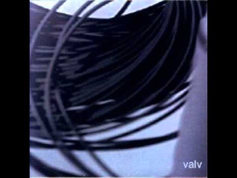Valv — Valv - Centred