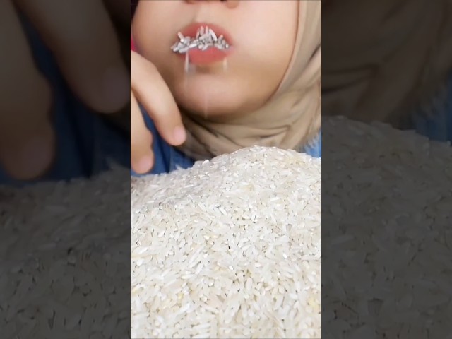 RAW RICE EATING #rawrice #mukbang #rawriceeatingsounds