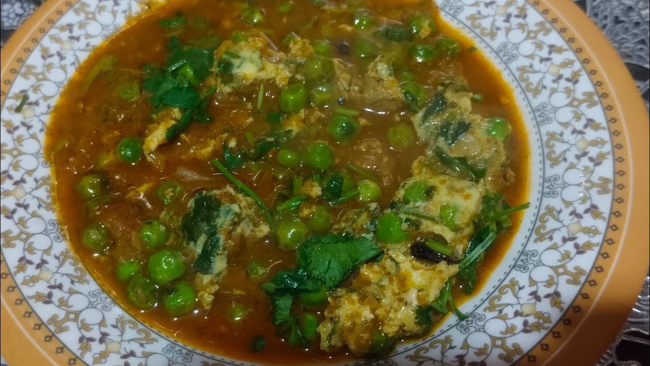 बिना उबले अंडे और मटर की रेसिपी बहुत ही मजेदार और डिलीशियस बनता है Egg recipe#egg#eggcurry #cooking 