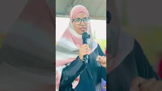 Somalis Send their Most Beautiful Lady to ask for Peace from Kamba Residents!Kenyans agree with her!