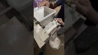 Compact Size, High Output – Small Machine, Big Production!”** 🥟⚡🔥 #samosamachine