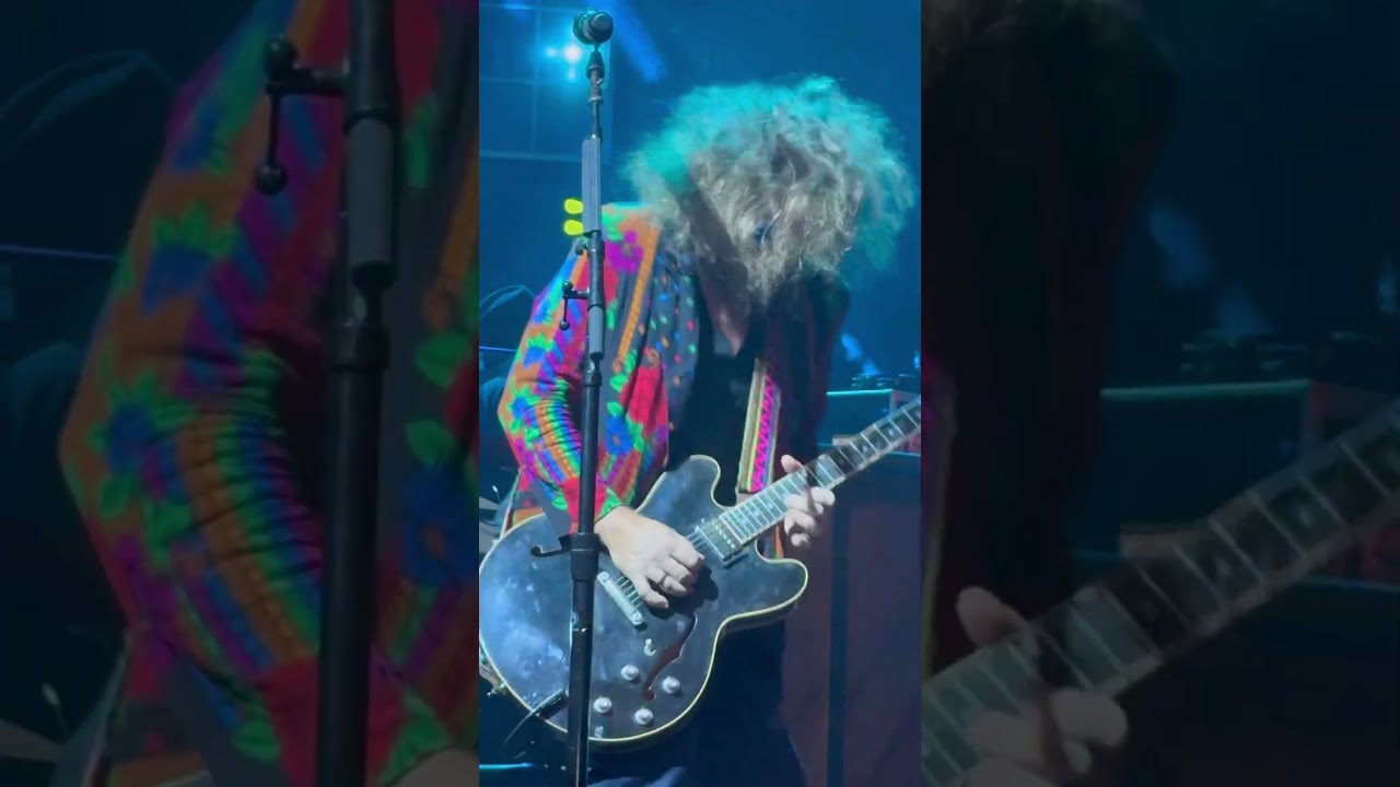 Phone Went West Clip 2 3 Woodinville WA 8 9 2025 Mymorningjacket