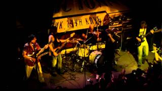 AC/DC's "TNT" - CHRIS SLADE & Easy Dizzy tribute band in Moscow club "Musik Town" (26 feb 2011)