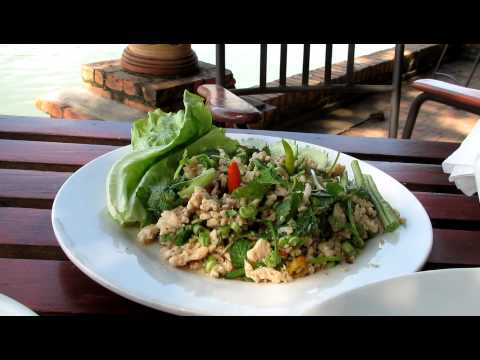 Lunch Riverside Restaurant Vang Vieng Laos อาหารเที่ยง ร้านอาหารริมน้ำ วังเวียง ลาว