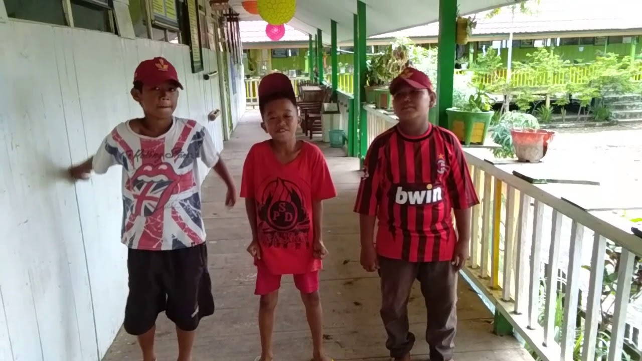 Watch V 74ho3tufwce