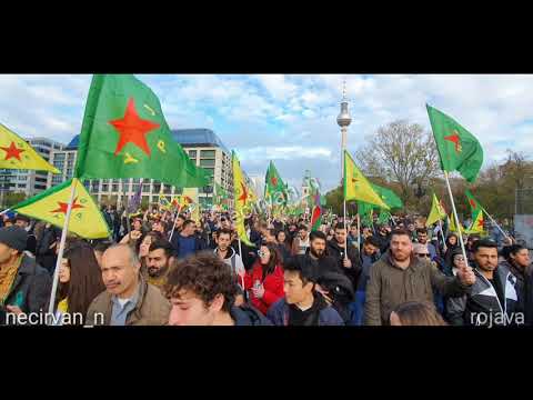حالات اغنية كردية نحن شعب الكورد مظاهرات في برلين
