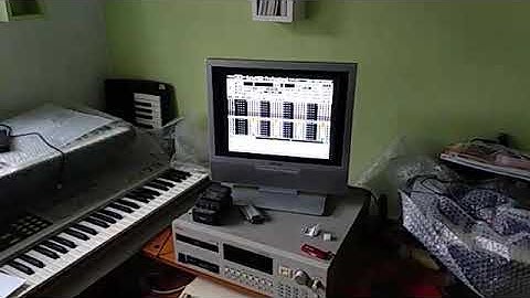 Amiga 500 octamed jungle first go