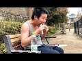 真冬に豚キムチおにぎりを作ってかっこつける岡田