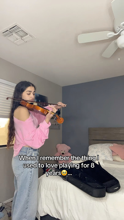 Playing the violin for the first time!!!