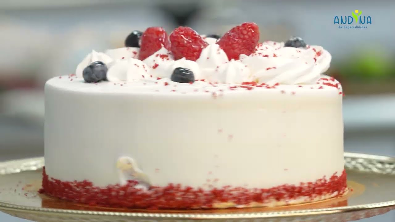 Torta Red Velvet con crema tipo Chantilly de  SuCream