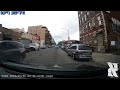 גרויסע ניסים פאסירט היינט אין וויליאמסבורג ווען א קינד איז אריינגעלאפן אין א פליעדיגע אויטא גרויסע ניסים פאסירט היינט אין וויליאמסבורג ווען א קינד איז אריינגעלאפן אין א פליעדיגע אויטא