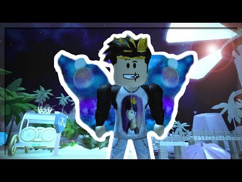 New Royale High School Galaxy Wings And More In Roblox Youtube