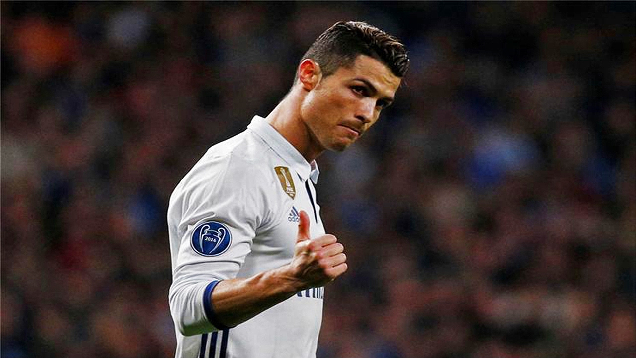 Cristiano Ronaldo vs