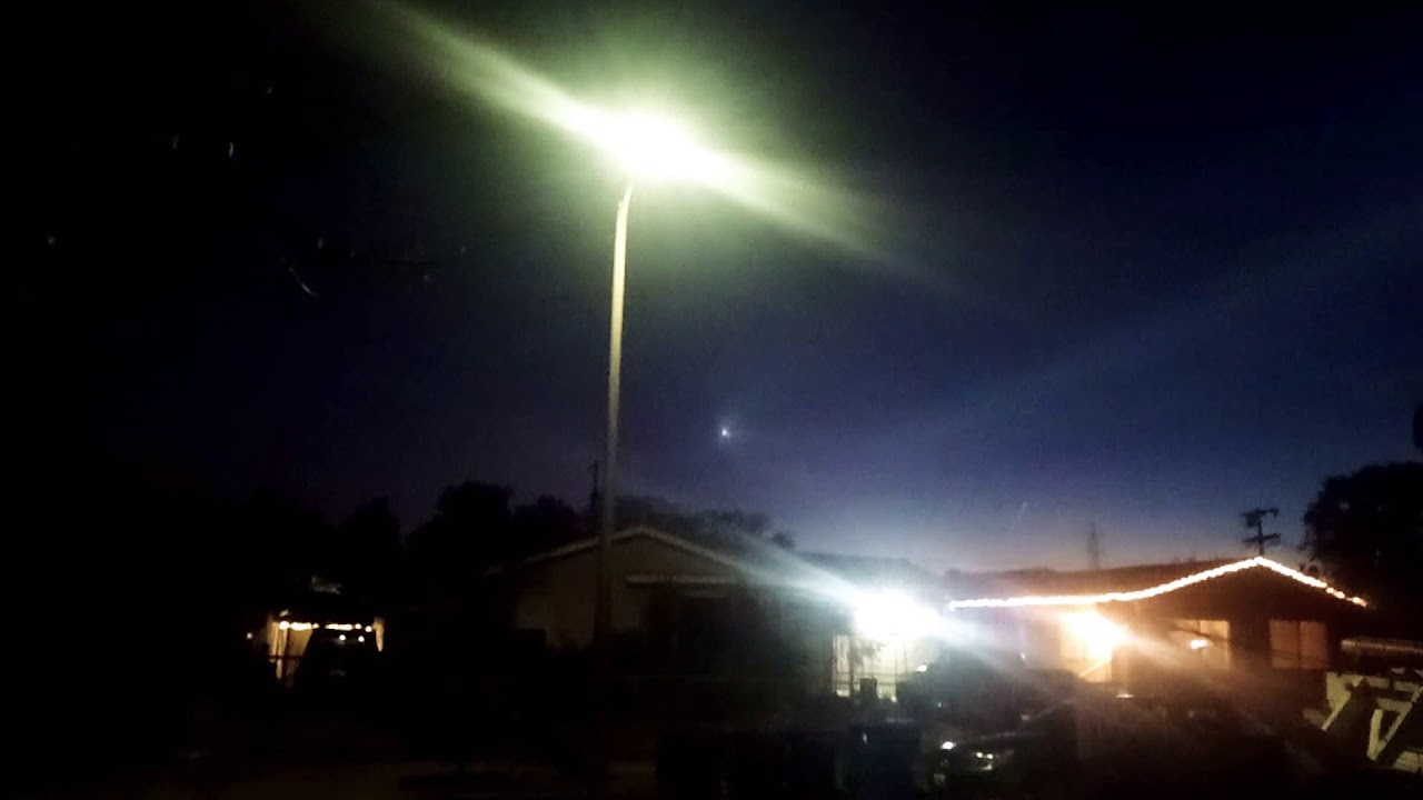 Scary lights in sky La California YouTube