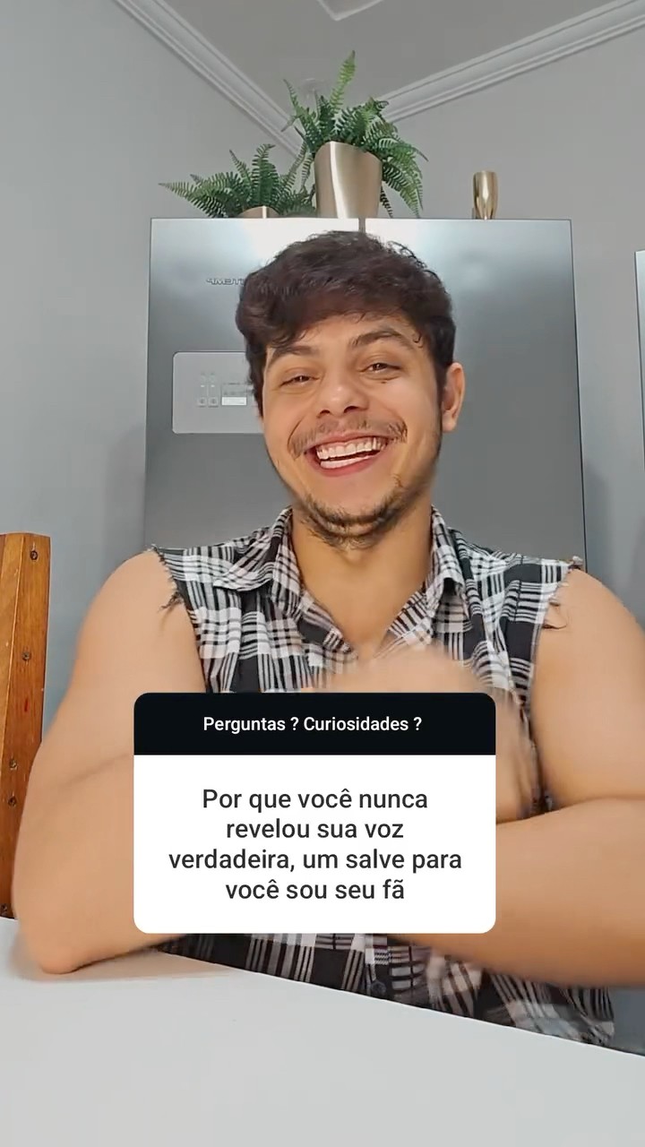 QUAL A VOZ VERDADEIRA DO GUSTAVO PARÓDIAS? #shorts