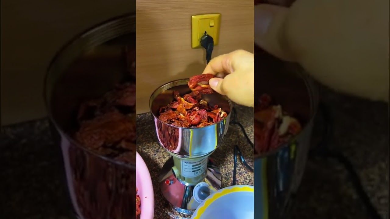 شێوازی وشکردن و ھارینی تەماتە